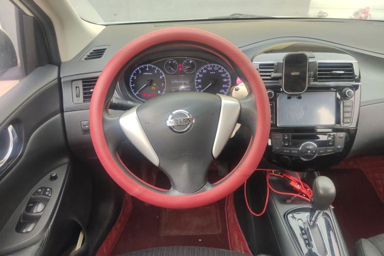 Used Nissan Tiida 2014 1.6L CVT Smart Model
