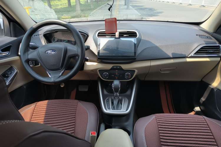 Used Ford Escort 2017 Revised Version 1.5L Automatic Comfort Edition