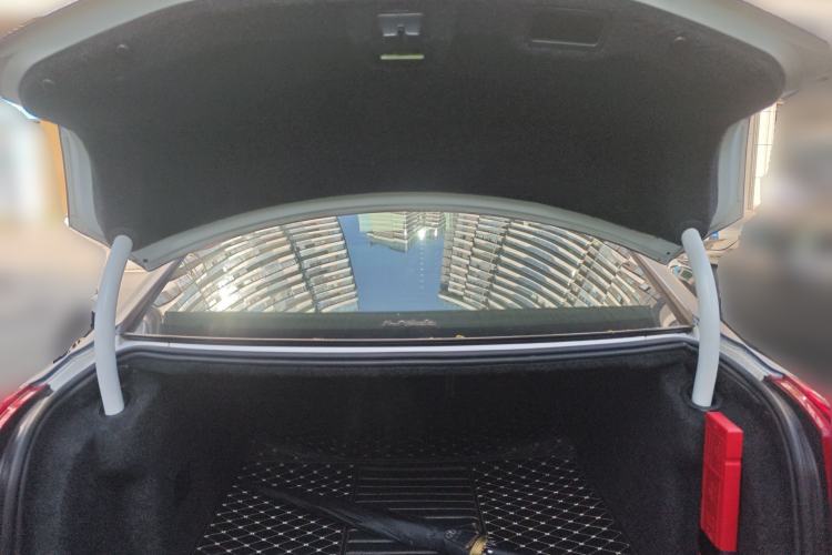 Used Cadillac XTS 2015 28T Comfort Model
