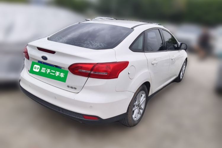 Used Ford Focus 2015 Sedan 1.6L Automatic Trend Model Rear Right 45 Deg