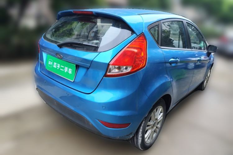 Used Ford Fiesta 2013 Hatchback 1.5L Automatic Fashion Edition Rear Right 45 Deg