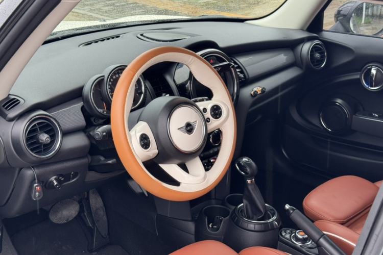 Used MINI 2014 1.5T COOPER Excitement