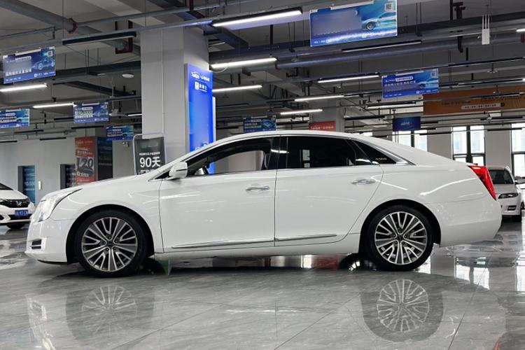 Used Cadillac XTS 2015 28T Elite Model