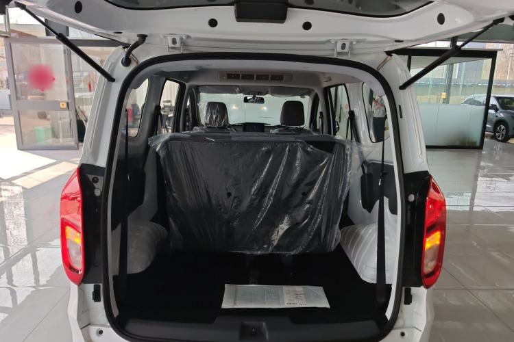 Used Wuling Hongguang New Energy 2024 All-Electric Model 300KM Standard Version Trunk