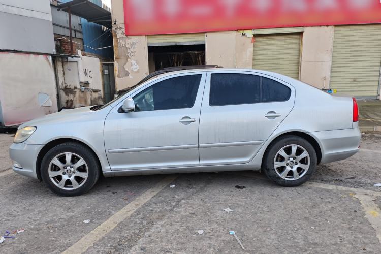 Used Skoda Octavia 2014 1.6L Automatic Eado Edition

