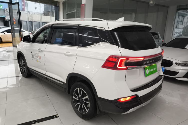 Used FORTHING T5 2022 Grand Edition 1.6L Manual Dream-Chasing Five-Seat Model
