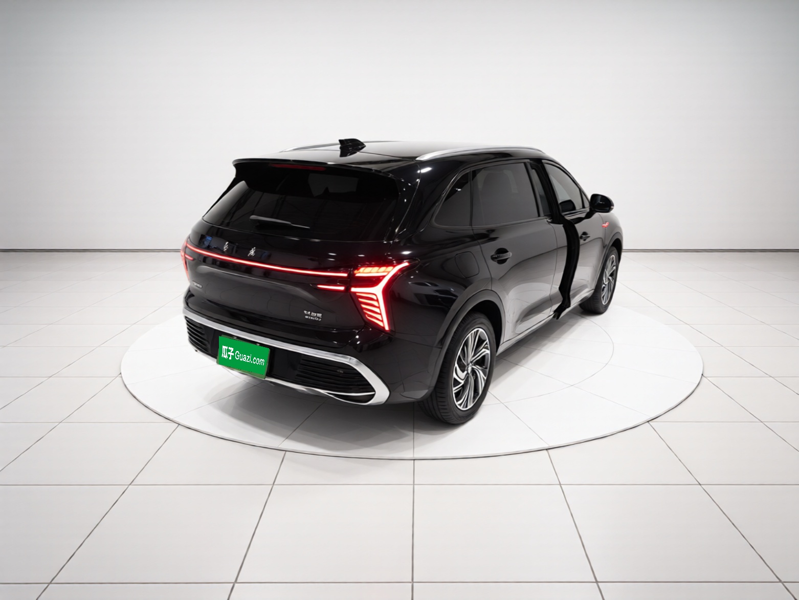 Hongqi HS3 PHEV 2024 PHEV 115km Jingwei Edition — снимка 6