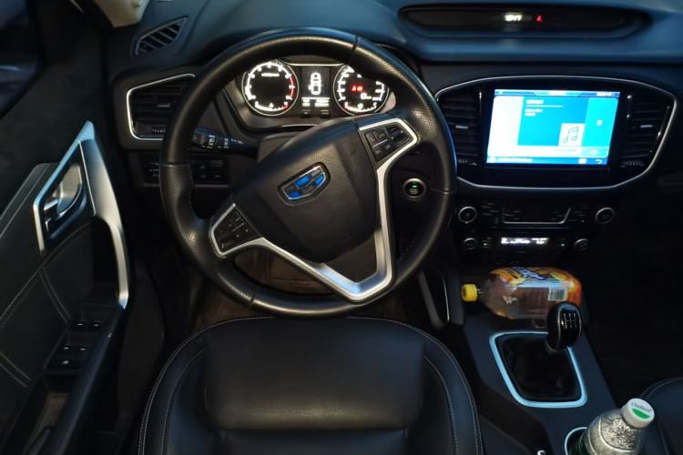 Used Geely Auto Vision X6 2016 1.8L Manual Luxury Model