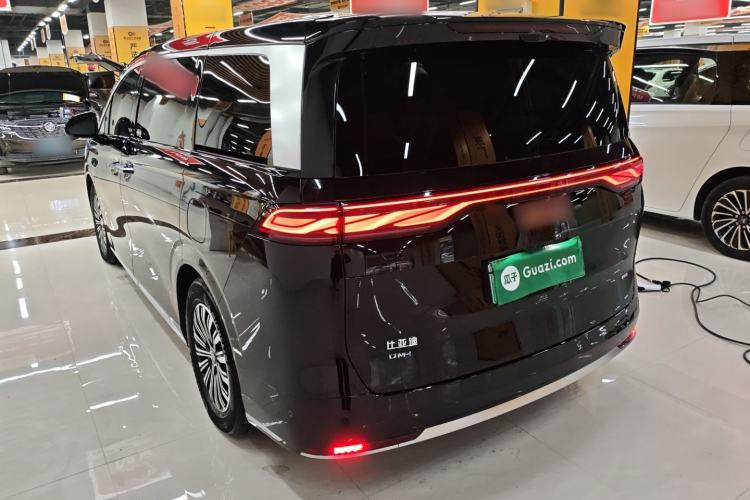 Used BYD Xia 2025 DM-i 1.5T 180km Beyond Edition
