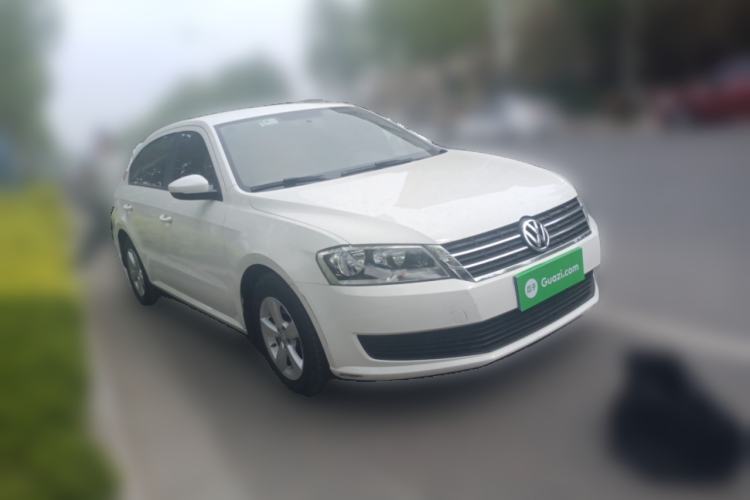 Used Volkswagen Lavida 2013 Revised Classic 1.6L Automatic Fashion Edition