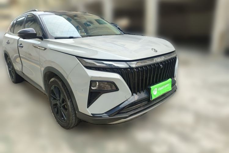 Used Dongfeng Aeolus Huge 2022 Mach Dual-Motor 1.5T MHD Dare-to-Dream Edition Front Right 45 Deg