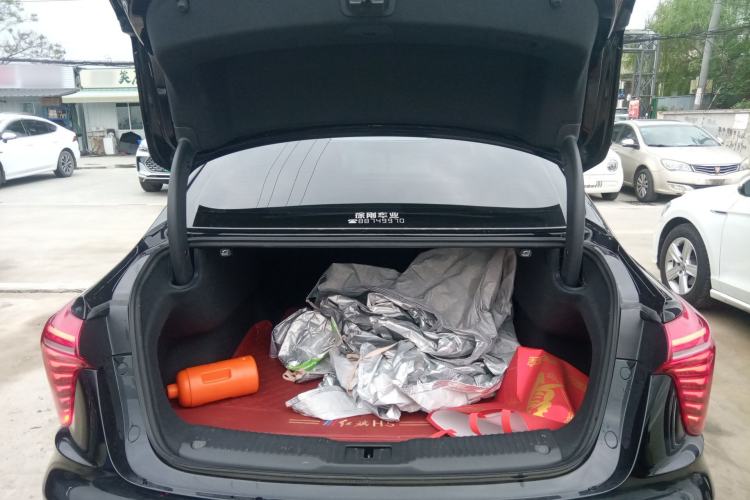 Used Hongqi H5 2025 1.5T DCT Qiyun 500 000th Unit Commemorative Edition
