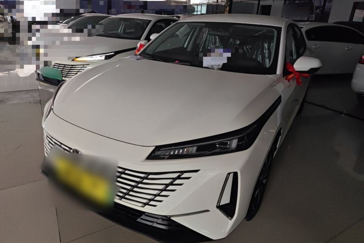 Used Changan Eado PHEV 2025 Smart New Blue Whale 145KM High-Energy Edition