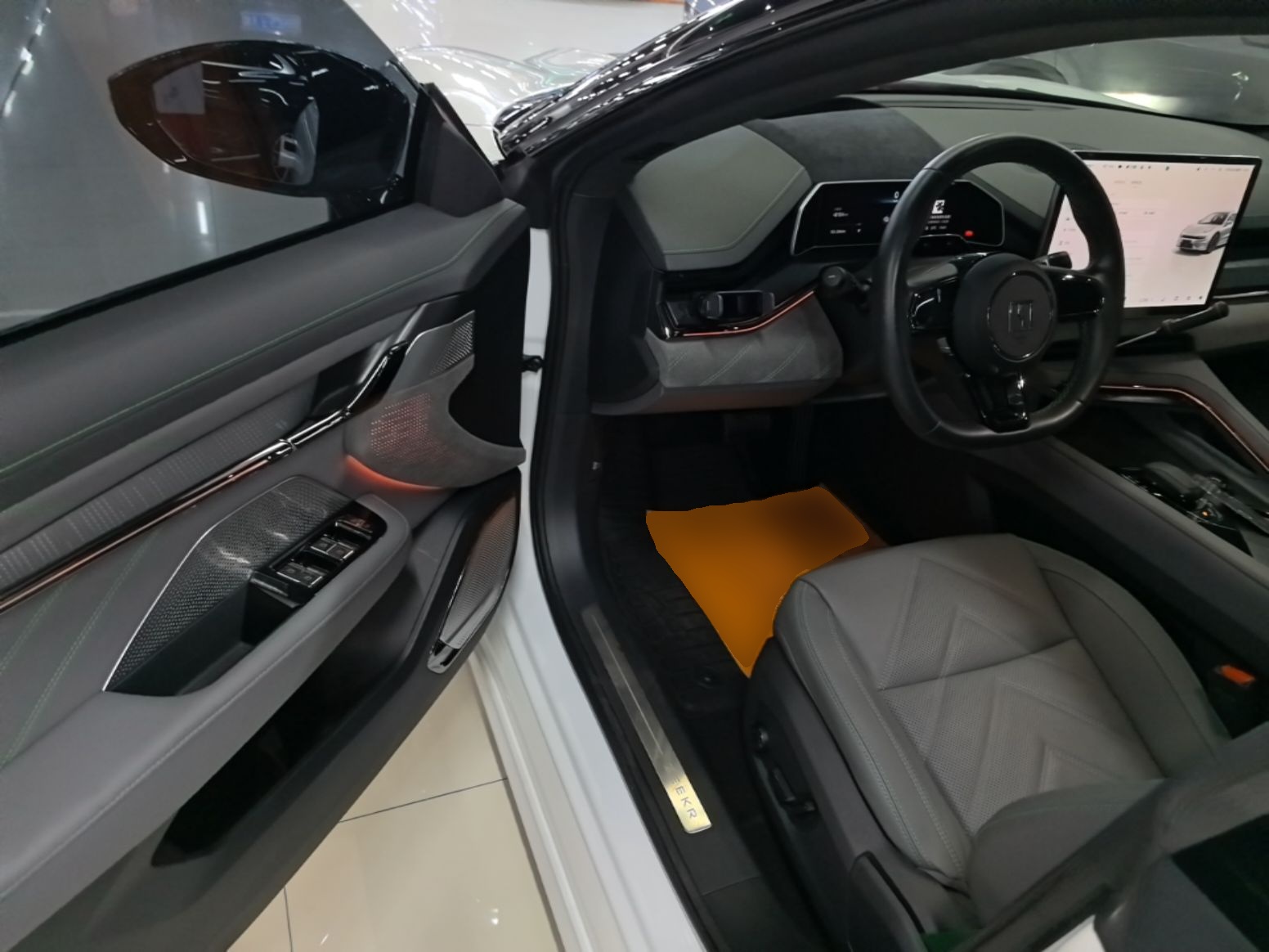 Zeekr 001 2023 WE Edition 100 kWh — снимка 18