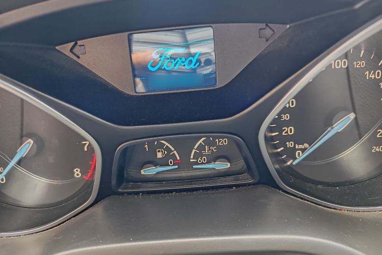 Used Ford Focus 2018 Hatchback Classic 1.6L Automatic Trendy SmartDrive Edition
