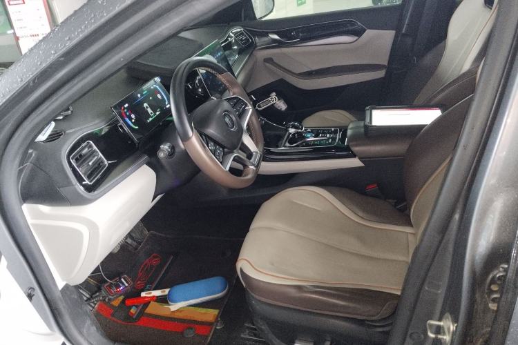 Used BYD Qin PLUS 2024 Honor Edition EV 510KM Beyond Model
