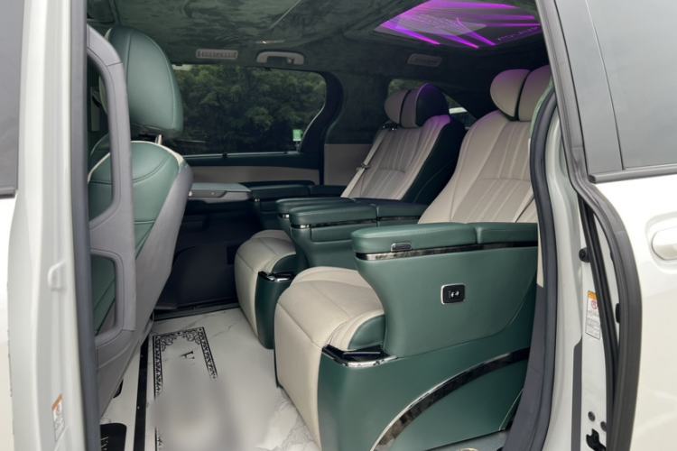 Used Toyota SIENNA 2021 2.5L Hybrid Comfort Edition Interior 7