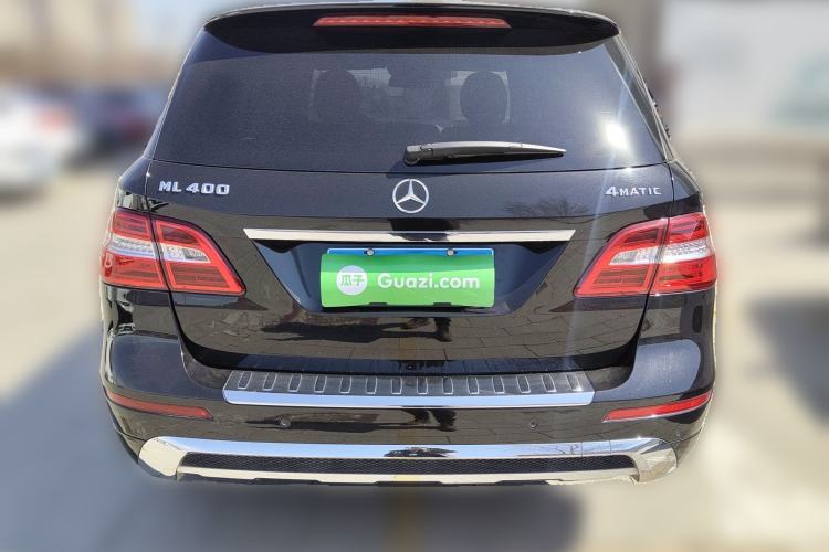 Used Mercedes-Benz M-Class 2015 ML 400 4MATIC Luxury Model Rear