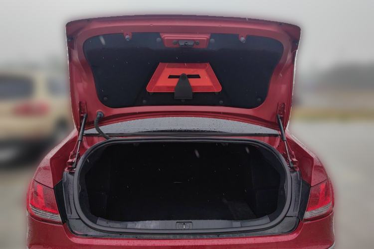 Used Peugeot 408 2011 1.6L Automatic Comfort Edition
