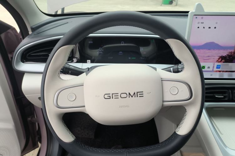 Used Geely Galaxy Geome 2025 310km Dream Edition
