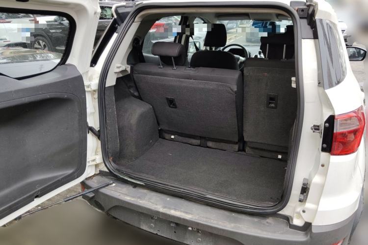 Used Ford EcoSport 2017 1.5L Automatic Trend Model Trunk