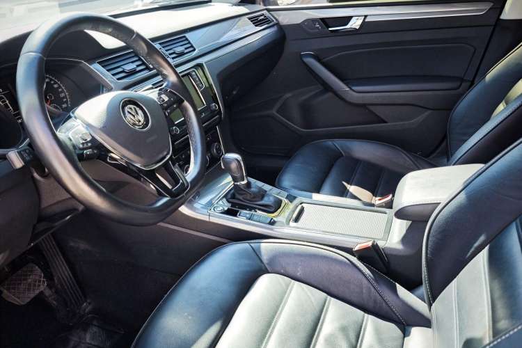 Used Volkswagen Passat 2017 330TSI DSG Luxury Edition