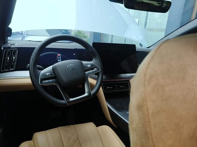 Used BYD Song L DM-i 2024 160km Beyond Edition — 9