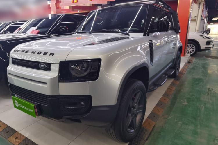 Used Land Rover Defender 2021 110 P400 SE