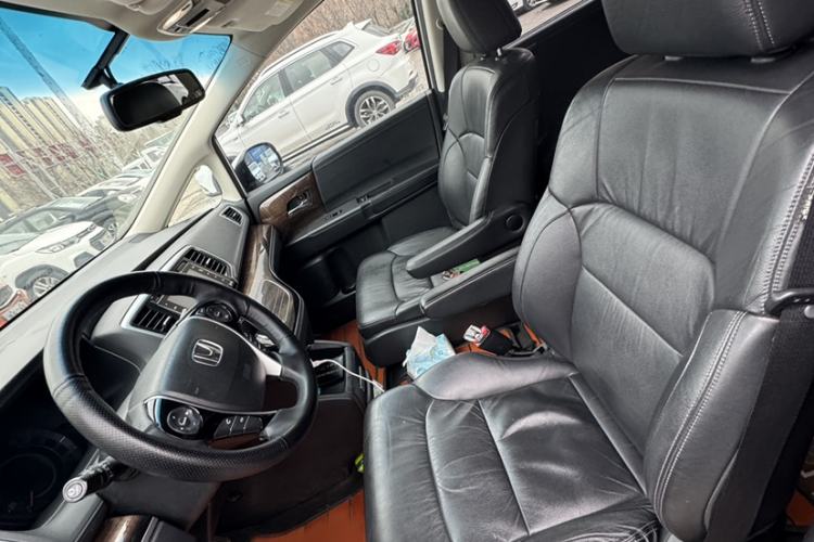 Used Honda Odyssey 2015 Revised Version 2.4L Supreme Edition