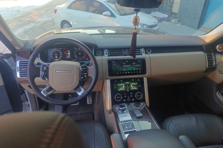 Used Land Rover Range Rover 2021 3.0 L6 Century Extended Classic Edition