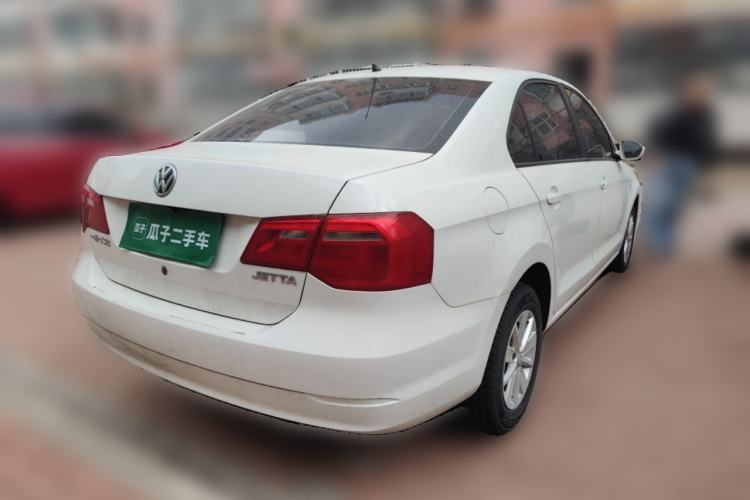 Used Volkswagen Jetta 2015 1.6L Manual Fashion Edition