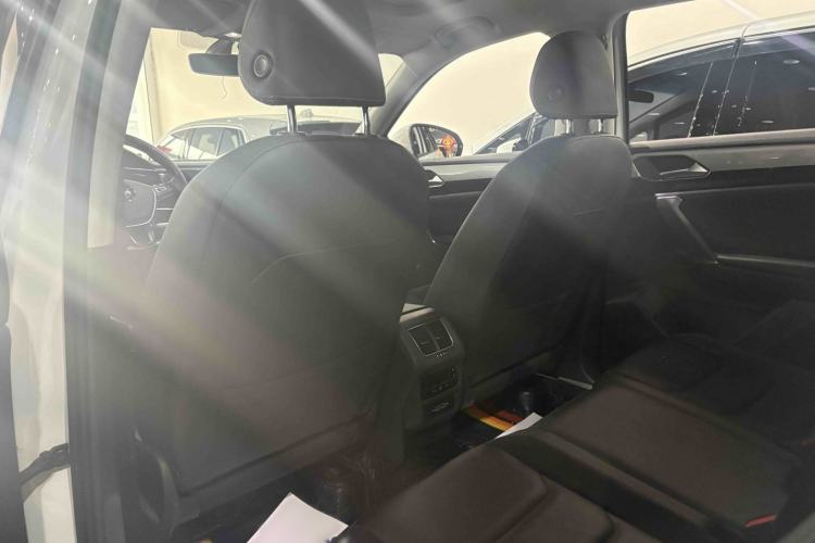 Used Volkswagen Tayron 2020 330TSI Two-Wheel Drive Luxury Smart Connectivity Version