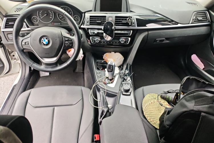 Used BMW 3 Series 2017 318Li Fashion Model
