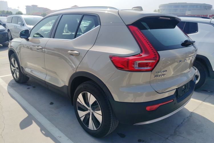 Used Volvo XC40 2024 B3 Zhiyuan Luxury Edition Rear Left 45 Deg