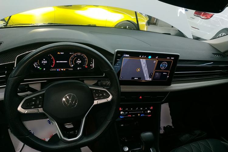 Used Volkswagen Tiguan L 2024 330TSI Automatic Two-Wheel Drive R-Line Enhanced Edition