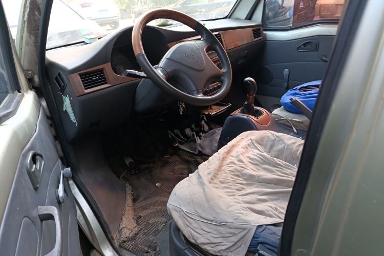 Used Wuling Zhiguang 2010 1.0L Liye Edition
