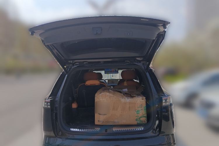 Used Dongfeng eπ eπ008 2026 Model Six-Seat Range-Extended Family Delight Edition