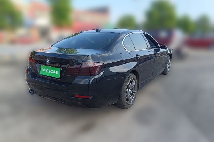 Used BMW 5 Series 2014 520Li Elegant Model Rear Right 45 Deg