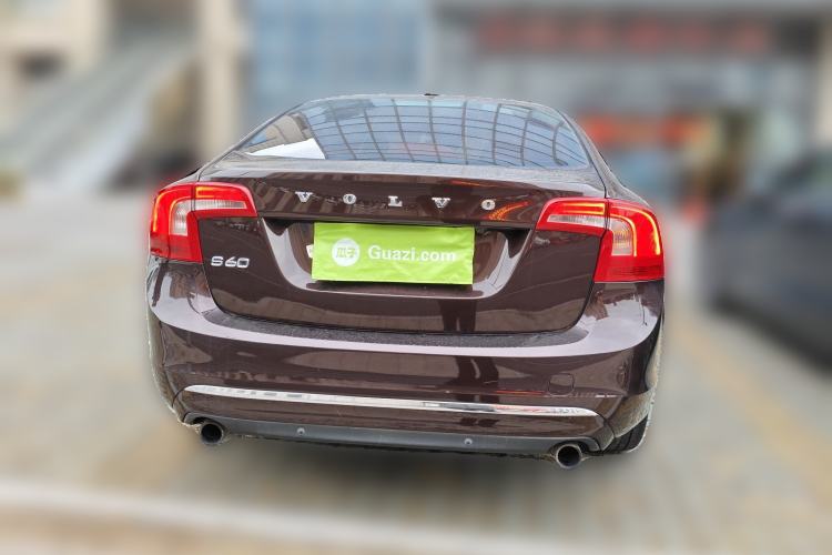 Used Volvo S60 2017 S60L T4 Smart Range Edition
