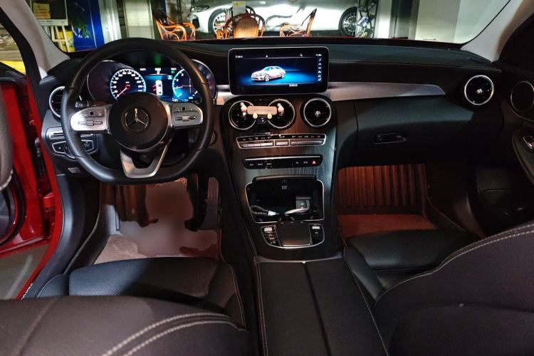 Used Mercedes-Benz C-Class 2020 C 260 L Sport Edition Center Console