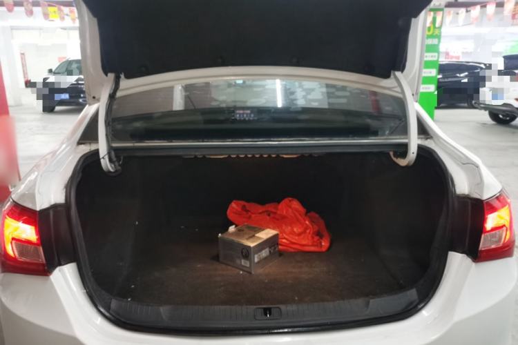 Used Buick GT 2017 15N Automatic Entry-Level Trim Trunk