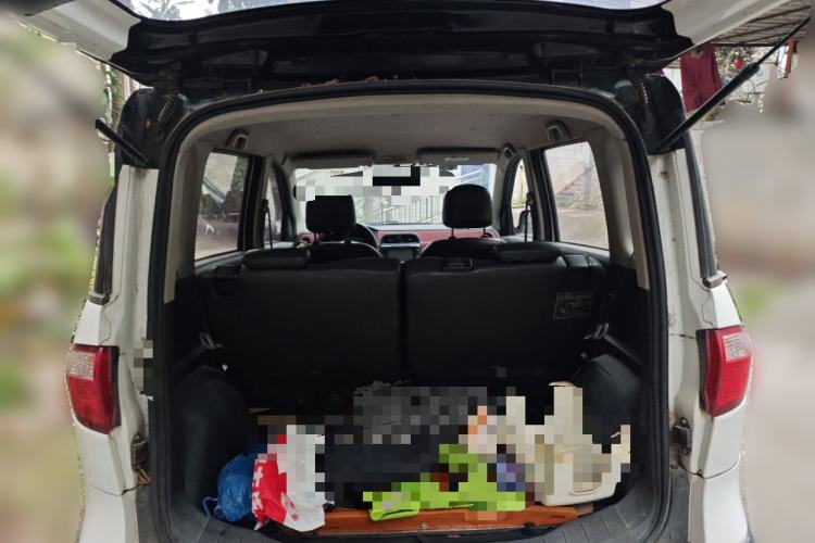 Used CHANGAN OSHAN Olisway 2015 X6 1.4L IMT Flagship Edition Trunk