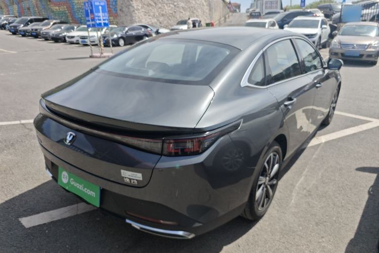 Used CHANGAN Eado 2025 Blue Whale 1.5T 500Bar Prestige Model