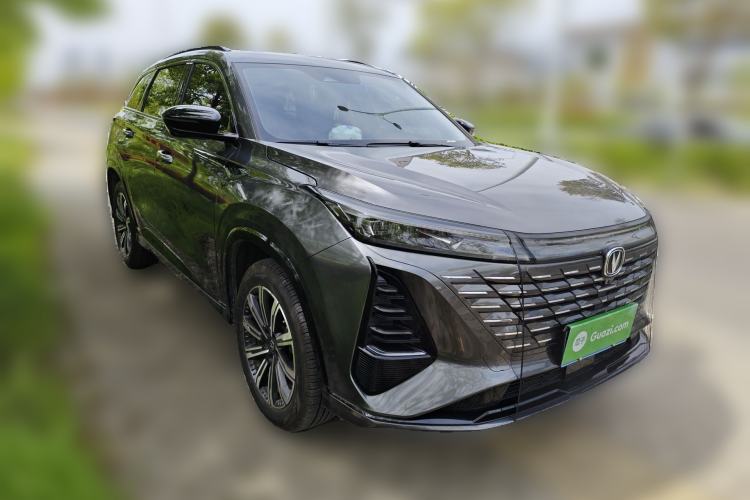 Used CHANGAN CS75 PLUS 2024 3rd Generation Champion Edition 1.5T Intelligent Drive Dynamic Model
