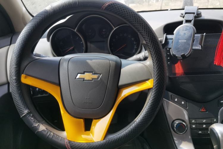 Used Chevrolet Cruze 2015 1.5L Classic SE AT
