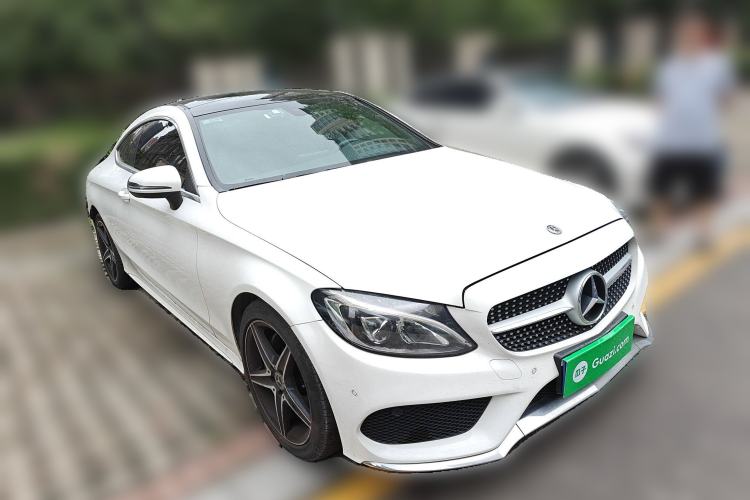 Used Mercedes-Benz C-Class 2018 C 200 Coupe Front Right 45 Deg