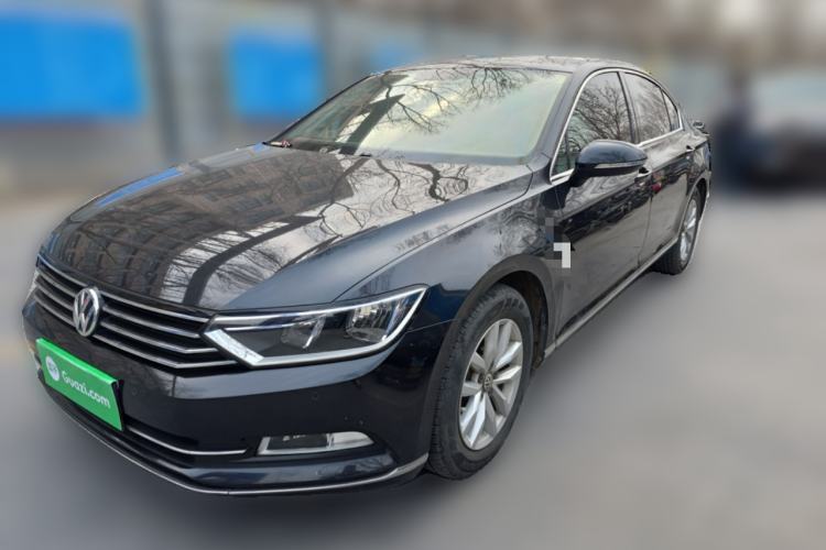 Used Volkswagen Magotan 2017 280TSI DSG Comfort Model