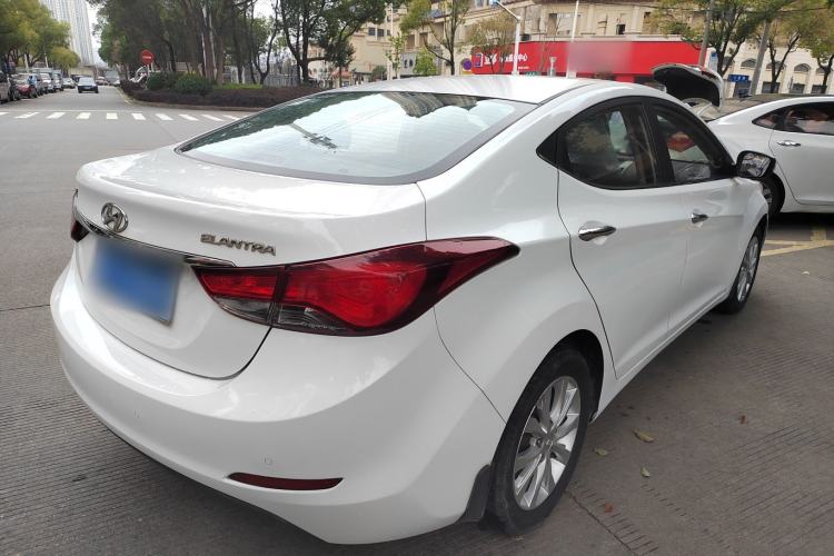 Used Hyundai Elantra (5th Generation / Langdong) 2016 1.6L Automatic Prestige Model Rear Right 45 Deg