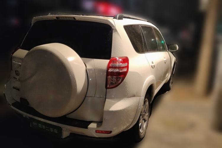 Used Toyota RAV4 2011 2.0L Automatic Luxury Edition Rear Right 45 Deg