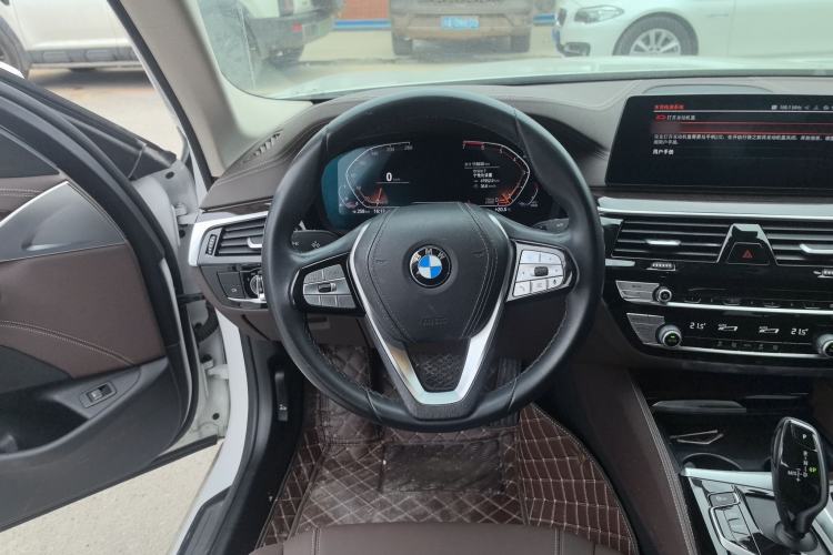 Used BMW 5 Series 2020 525Li Luxury Package